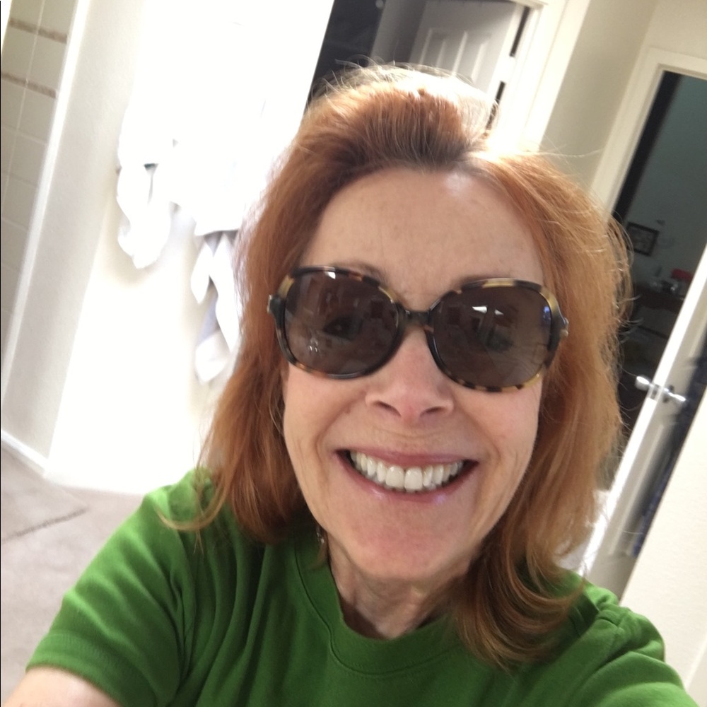 Meet your Posher, Myra